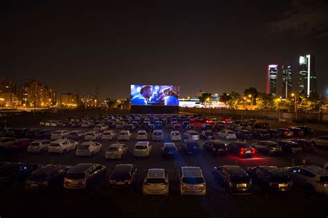 Autocine Madrid exterior