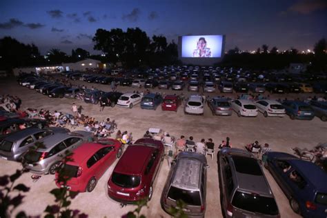 Autocine Star interior