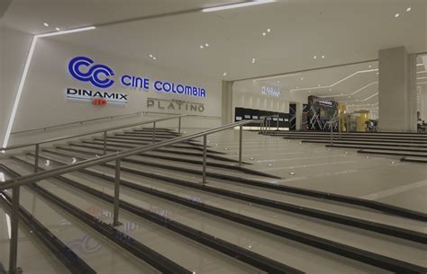 Cine Colombia Avenida Chile interior