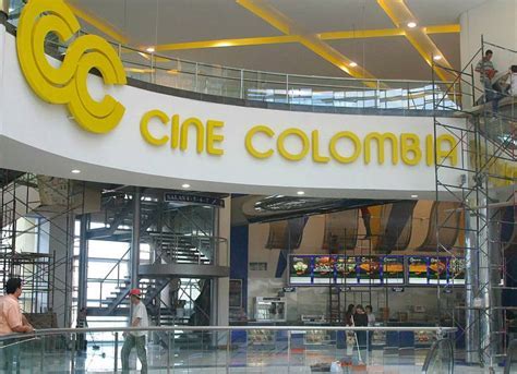 Cine Colombia Caribe Plaza interior