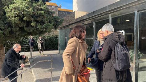 Cine Cortés exterior