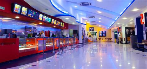 Cine Múltiplex Villacentro interior