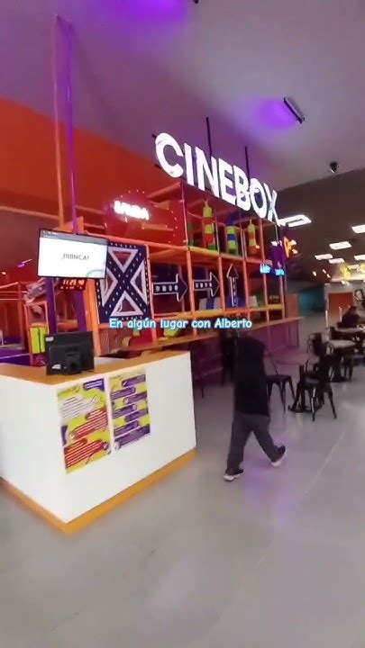 Cinebox Tampico interior