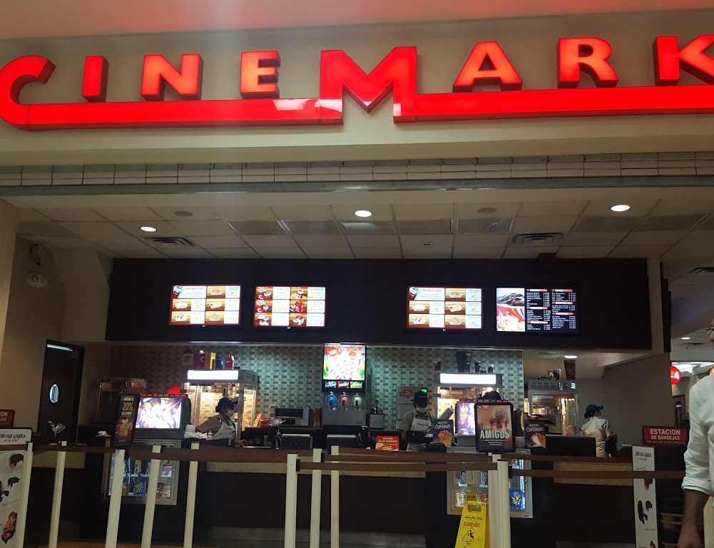 Cinemark Ventura Plaza