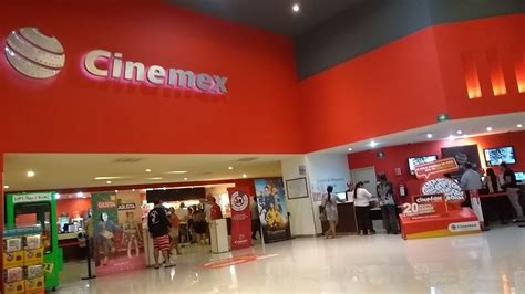 Cinemex Macroplaza Vallarta exterior