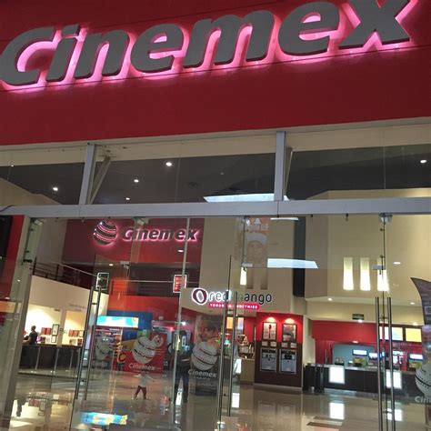 Cinemex Playa Del Carmen exterior