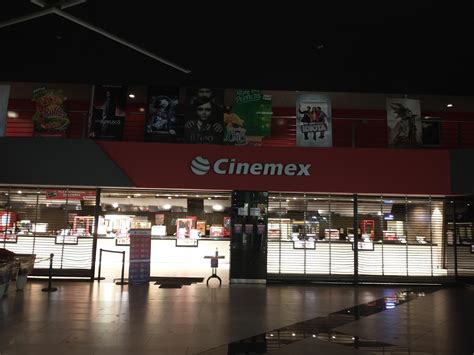 Cinemex Sun Mall Guadalupe sala