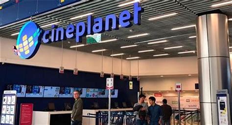 Cineplanet San Miguel interior