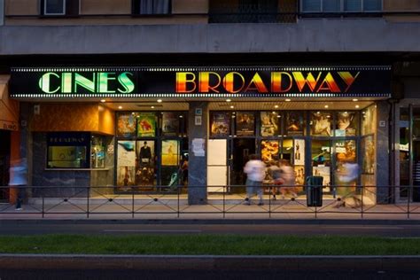 Cines Broadway sala