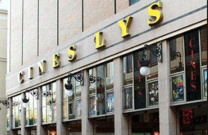 Cines Lys exterior