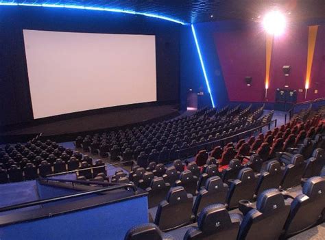 Cinesa Parquesur 3d interior