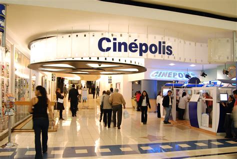 Cinépolis Punto Valle exterior