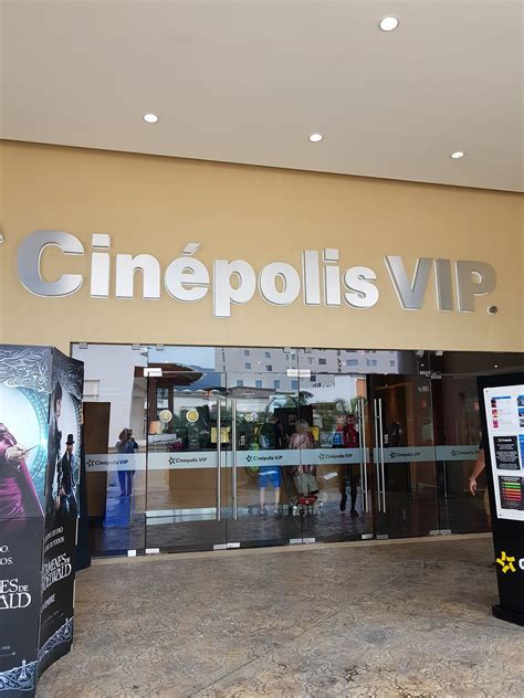 Cinépolis Vip La Isla Puerto Vallarta interior