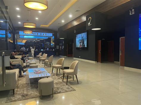 Movietime Premium Mall Aventura Iquitos interior
