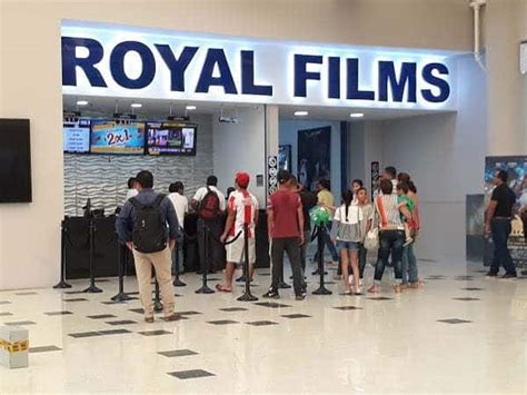 Royalfilms Multicine Nuestro Monteria interior