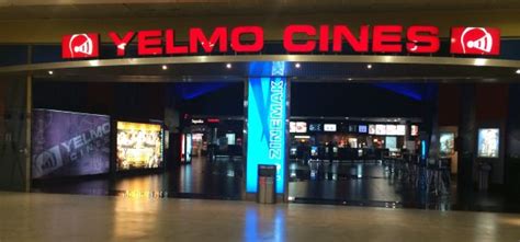 Yelmo Cines Baricentro interior