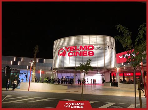 Yelmo Cines Valencia exterior